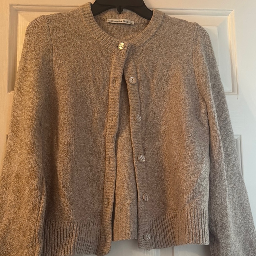 Abercrombie & Fitch Women's Beige Crewneck Button Cardigan Sweater